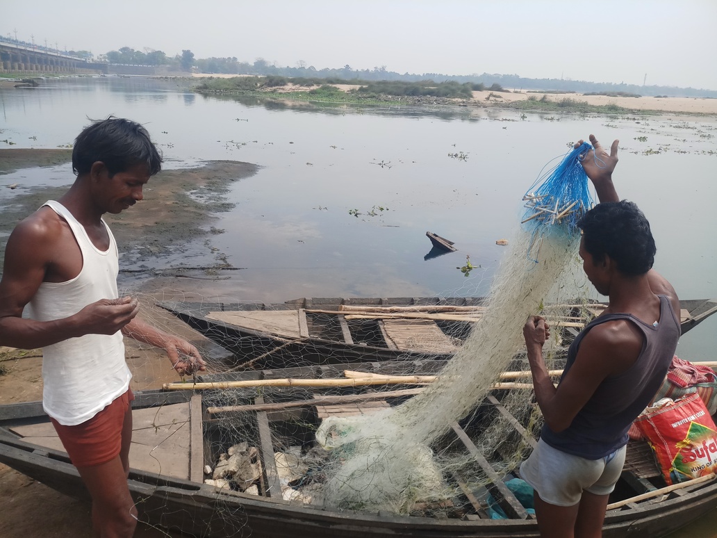 Fishermen had to face severe economic loss when the lock gate broke. (Pic courtesy: Gurvinder Singh)