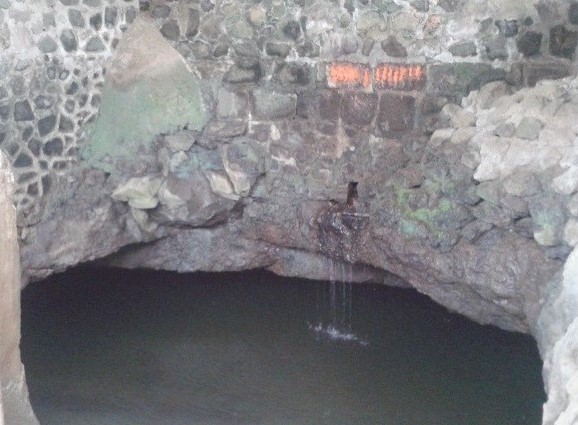 Dev take at Sinhagad fort. (Source: India Water Portal)