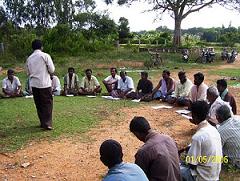 Farmer Field School in session