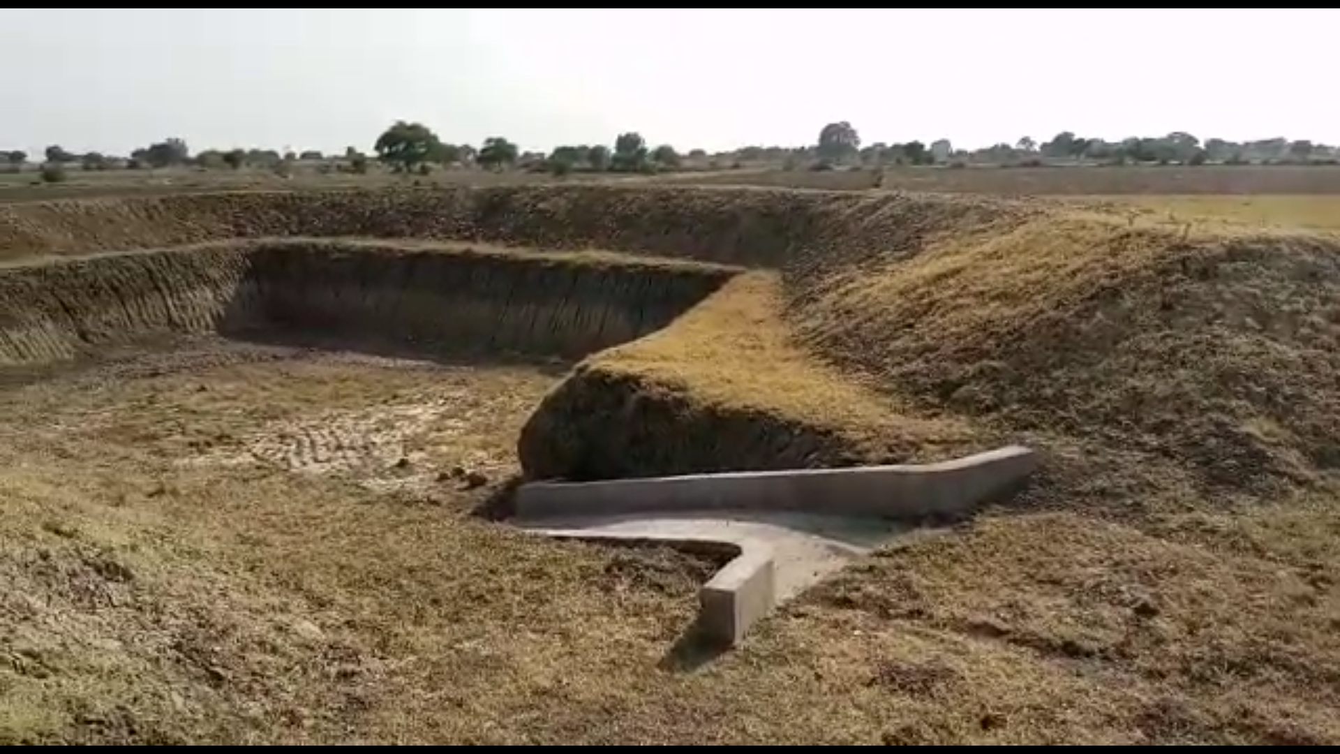 One of the ponds created by villagers. (Source: 101Reporters)
