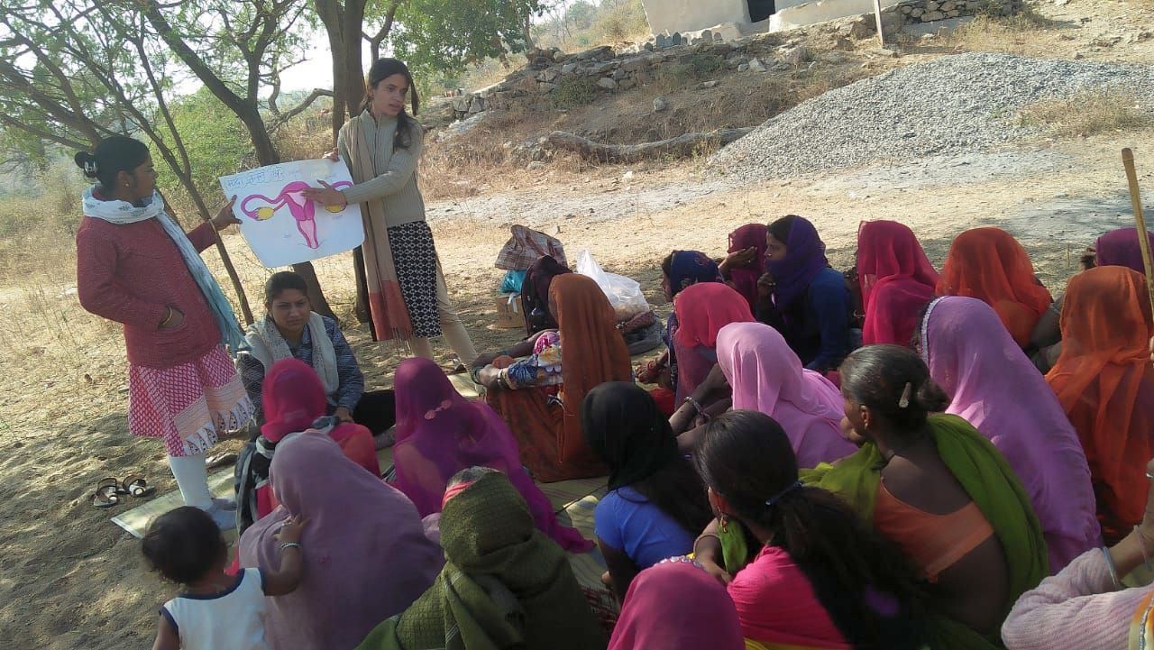 At discussions in women’s self help groups, topics covered include the process of menstruation, how to manage menstruation hygienically etc. (image: JJVS)