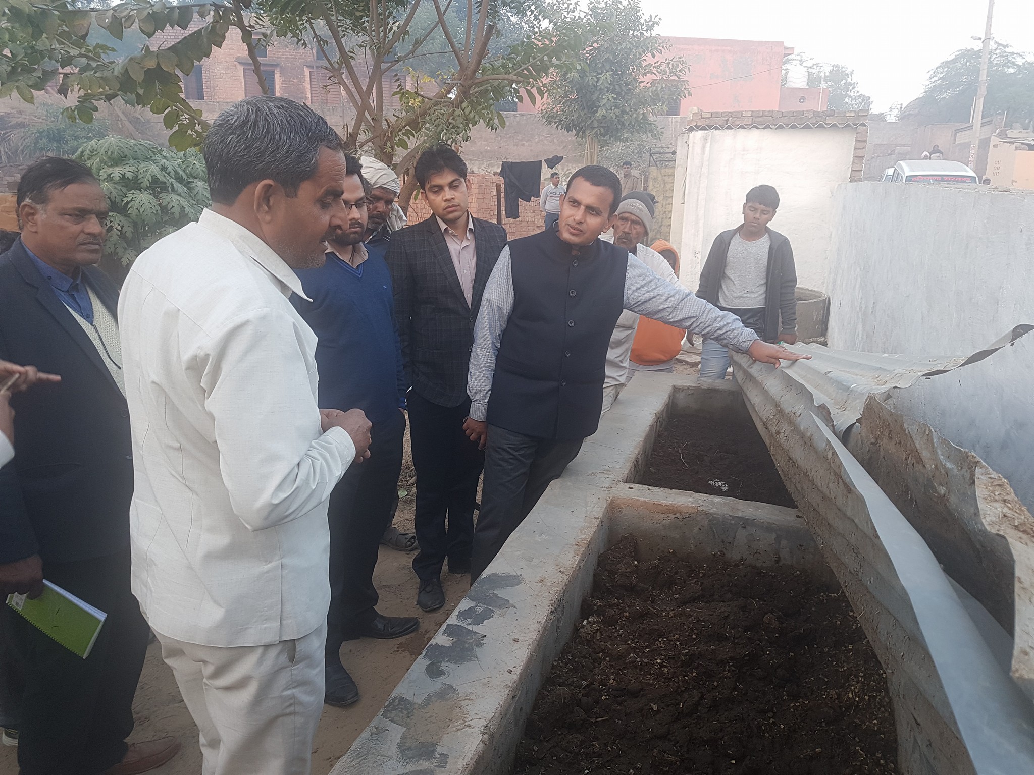 Dy Commissioner Maniram Sharma on a visit to Paroli. The village generated very high points by demonstrating improvements in its soak pit coverage and vermicompost facilities. (Pic courtesy: Abhinav Vats)