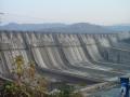 Sardar Sarovar Dam in Gujarat (Source: Wikimedia)