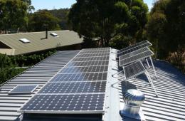 Residents who already have roof top solar are ideal for solar ambassadors. (Image: PxHere)