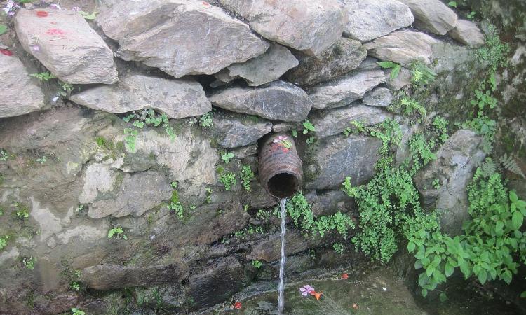 Springshed management has brought the much-required difference in people's lives, as the discharge of the springs increased (Image: Kedarnathsmritivan; Wikimedia Commons (CC BY-SA 4.0))