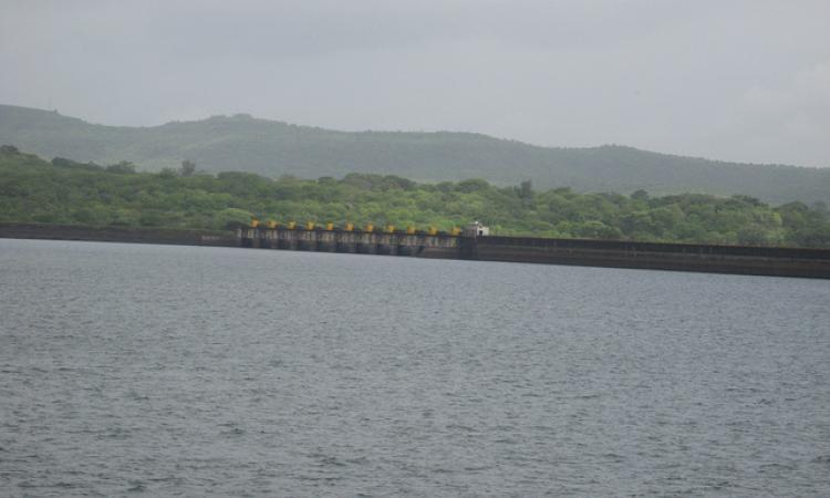 A dam in Maharashtra (Source: IWP Flickr Photos)