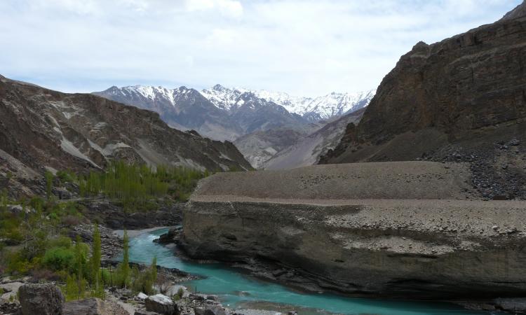 The Indus between Domkhar and Skurbuchen