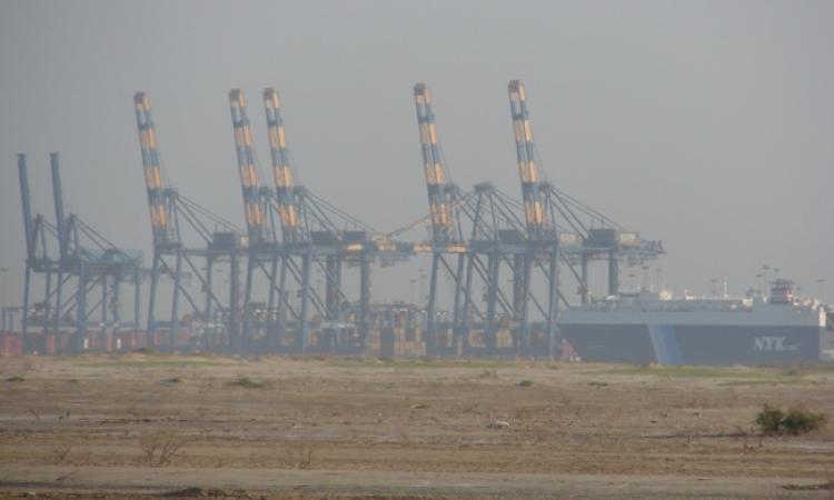 Land reclaimation from the sea at the Mundra Port