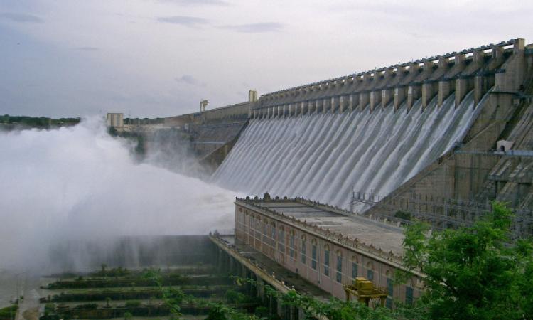Hydropower transmission (Source: Wikipedia)