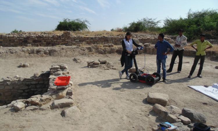 Researchers at the Dholavira site. (Pic courtesy: ISW)